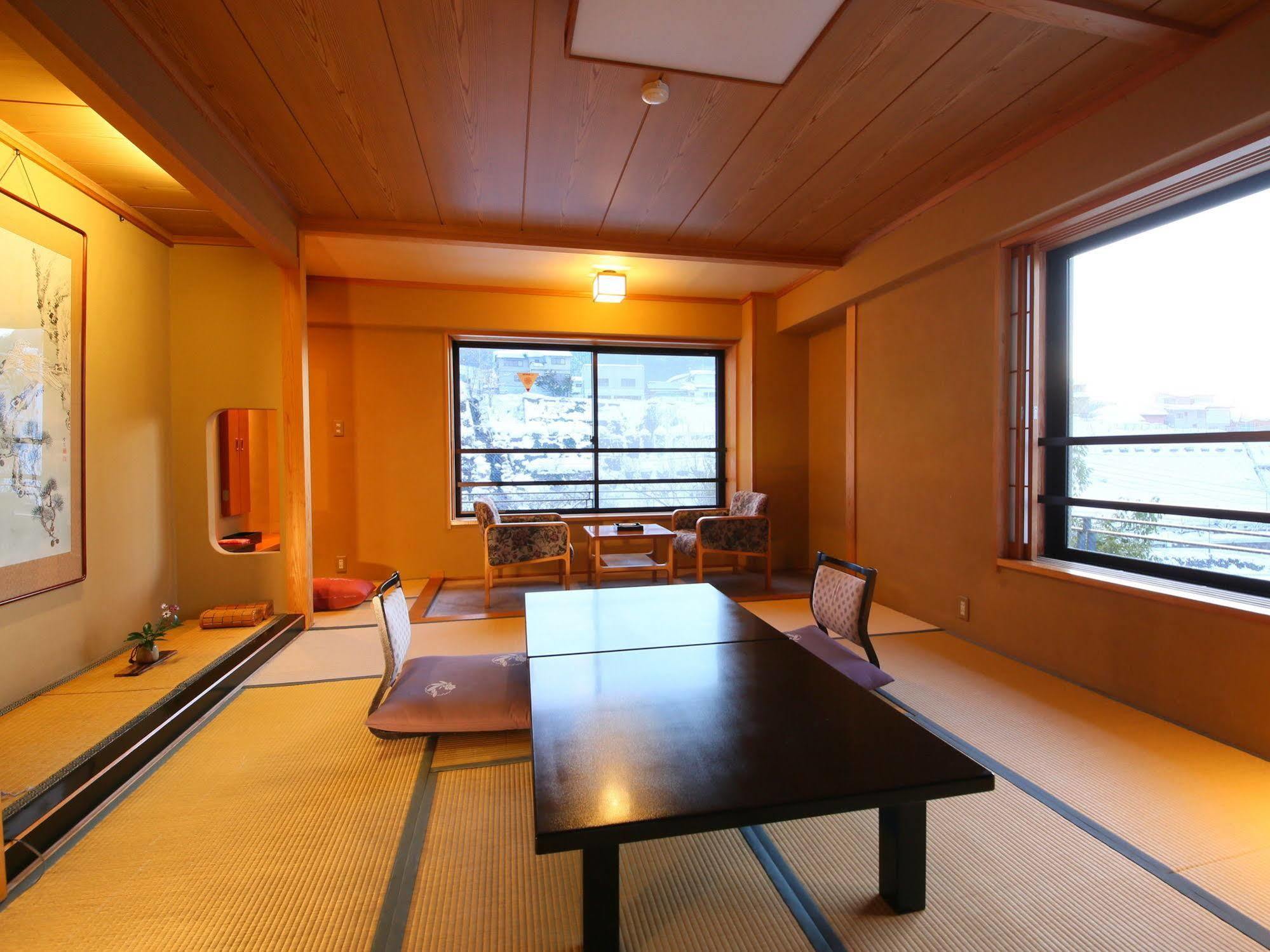 Shibu Hotel Jamanoucsi Kültér fotó